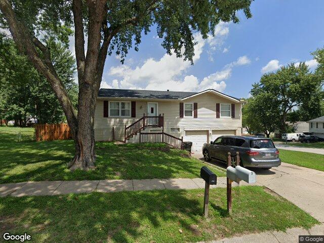 17824 greentree ave, independence,  MO 64057