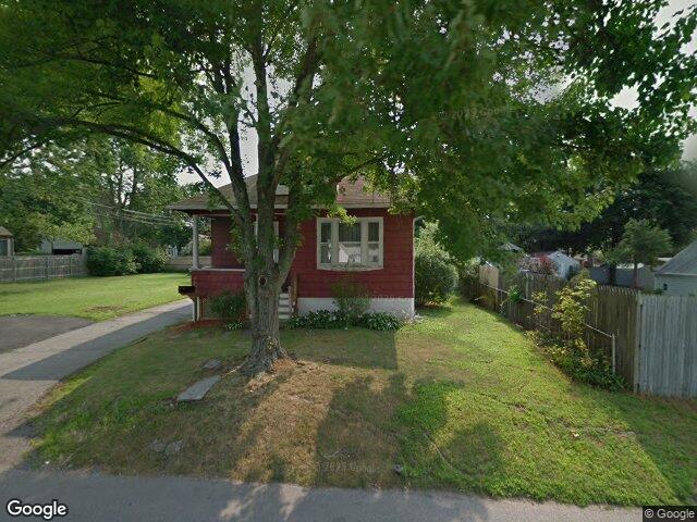 52 chambly ave, warwick,  RI 02888