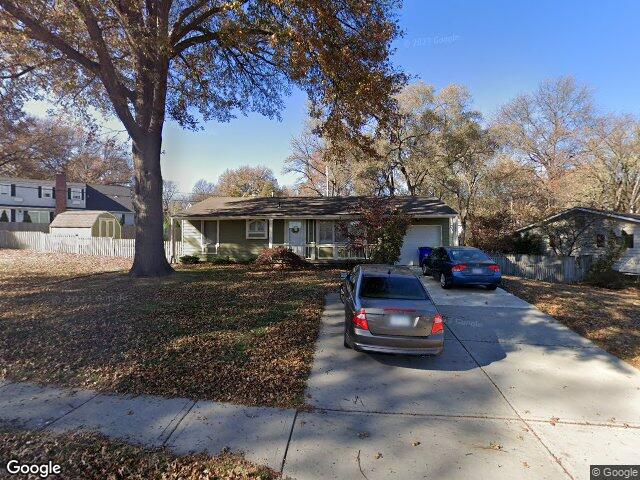 9036 hemlock dr, overland park,  KS 66212