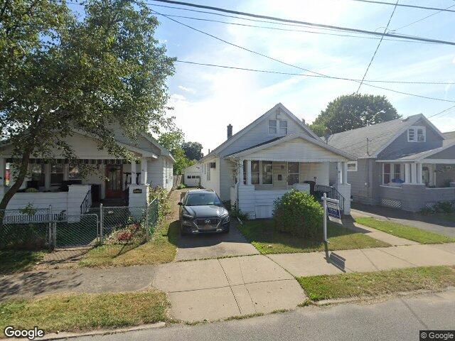 1554 hawthorne st, schenectady,  NY 12303