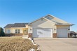 6212 hoover trail rd sw, cedar rapids,  IA 52404