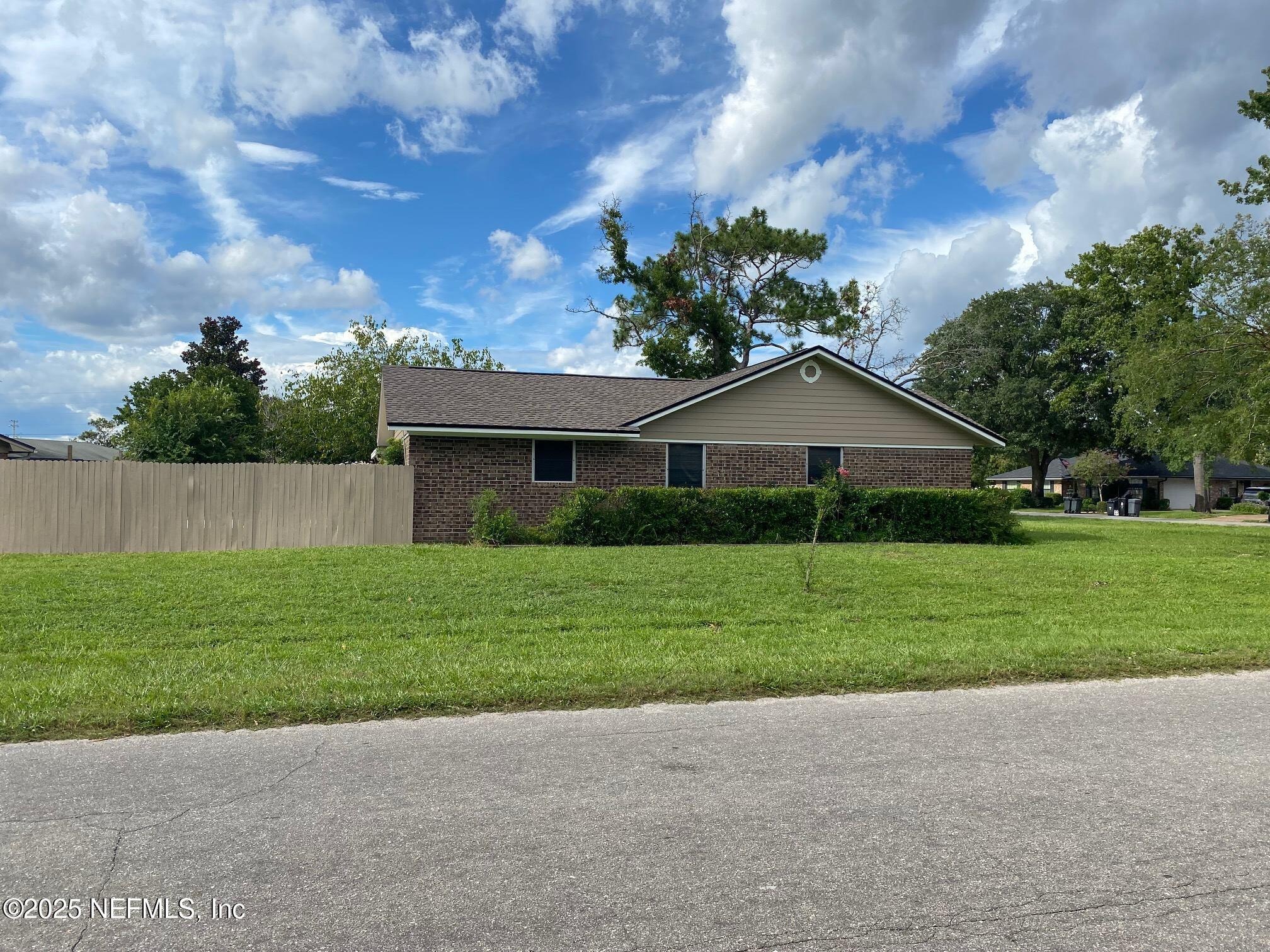 538 blue grass ct, orange park,  FL 32073