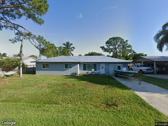 1839 se madison st, stuart,  FL 34997