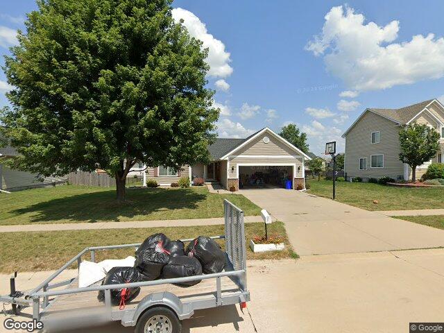 5400 prairie ridge ave, marion,  IA 52302