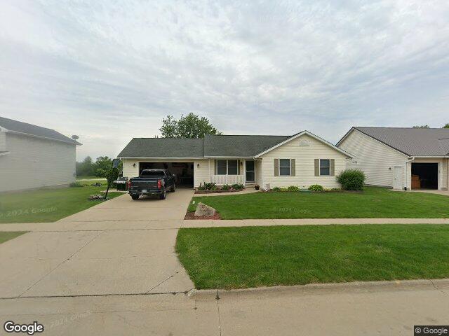 113 heather ln, springville,  IA 52336