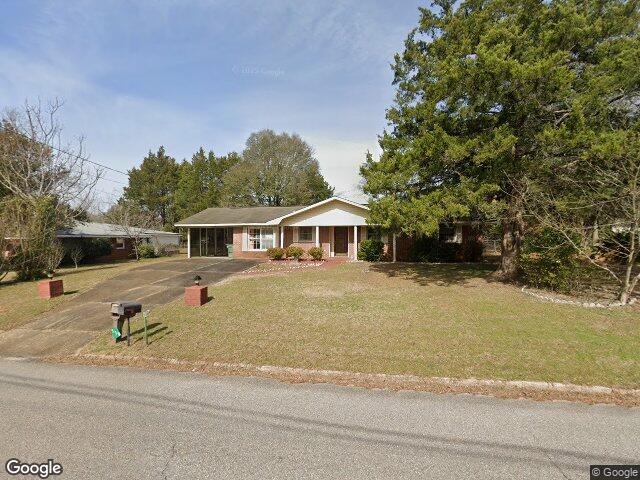 220 evergreen ave, ozark,  AL 36360