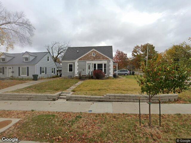 534 memorial dr se, cedar rapids,  IA 52403