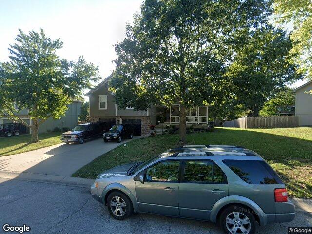 4619 sw 8th st, blue springs,  MO 64015