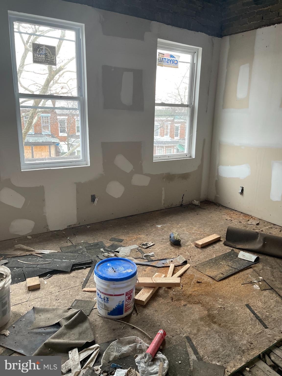 2536 garrett ave, baltimore,  MD 21218