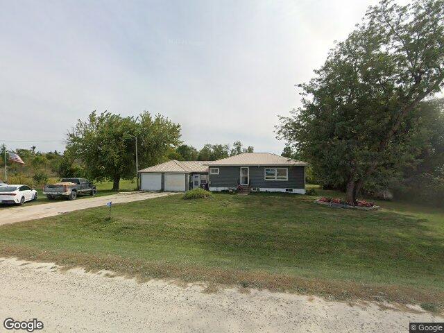 1122 paralta rd, springville,  IA 52336