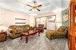 611 nw 42nd st, blue springs,  MO 64015