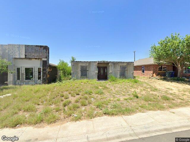 128 leon ave, laredo,  TX 78046