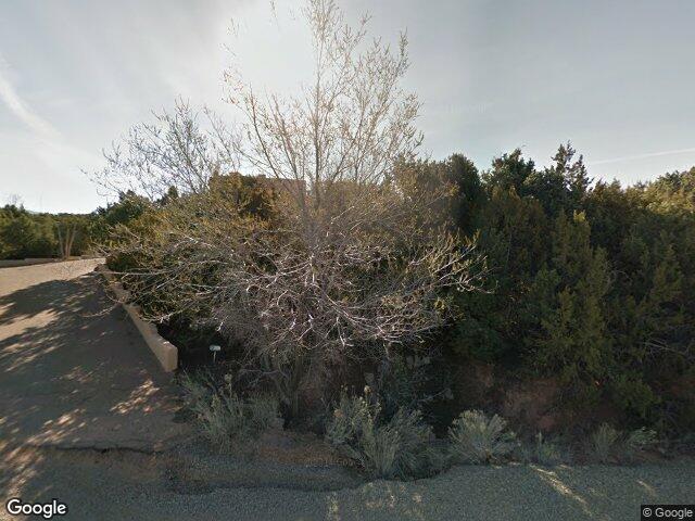 1073 encantado dr, santa fe,  NM 87501