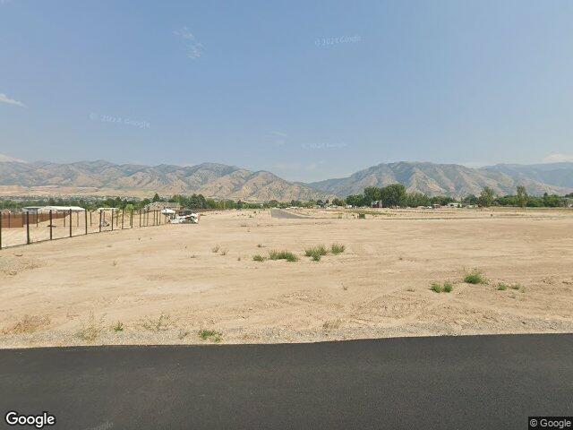 2477 n 620 e # 4
                                ,Unit # 4, logan,  UT 84341