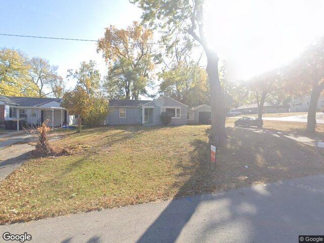 2401 ne 46th ter, kansas city,  MO 64116