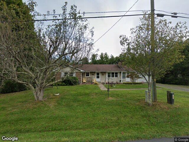 1074 nikanor rd, west jefferson,  NC 28694