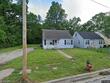 2817 e 58th st, kansas city,  MO 64130
