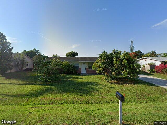 1748 se monroe st, stuart,  FL 34997