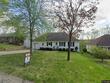 9042 holly st, kansas city,  MO 64114