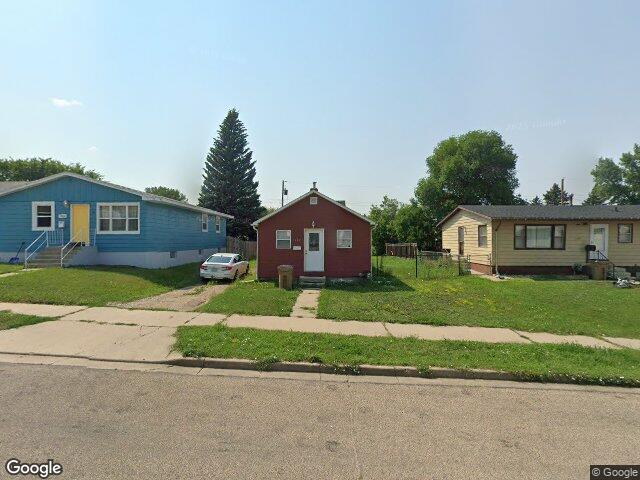 1314 4th st sw, minot,  ND 58701