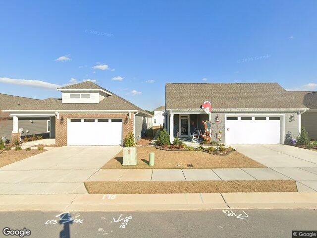 124 swain st, clayton,  NC 27527