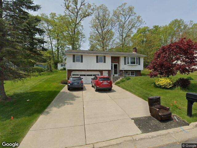 1117 elton dr, endicott,  NY 13760