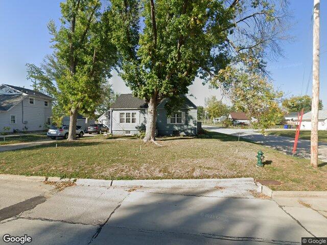 1200 34th st ne, cedar rapids,  IA 52402