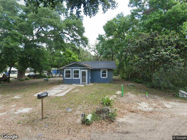 855 nw 4th st, webster,  FL 33597