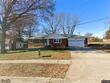 542 maple ave, smithville,  MO 64089