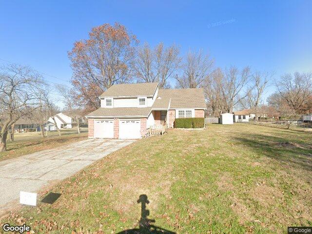 400 ne 112th ter, kansas city,  MO 64155