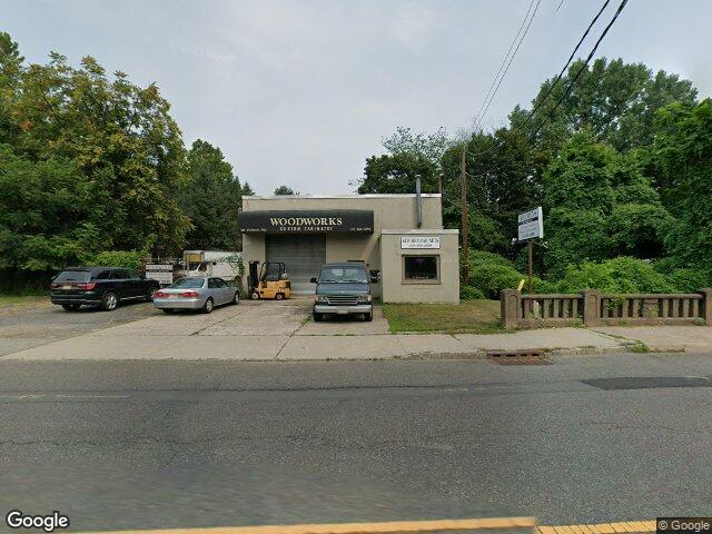 1208 the plaza, tenafly,  NJ 07670