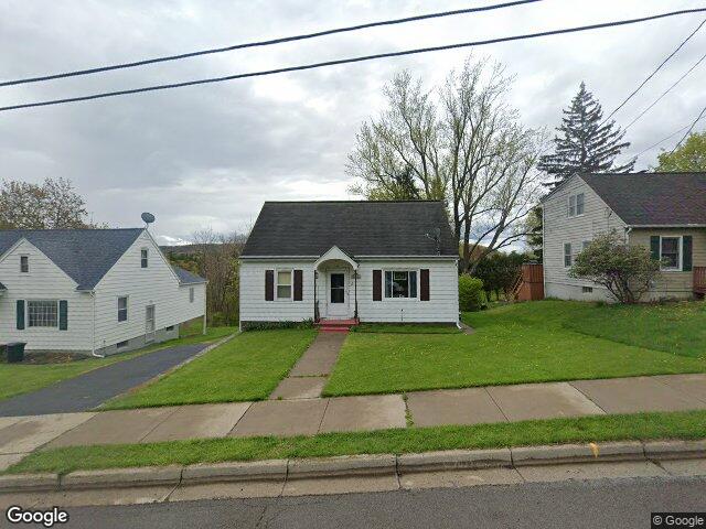 4 spurr ave, binghamton,  NY 13903