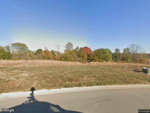 11131 n crescent ct, kansas city,  MO 64157