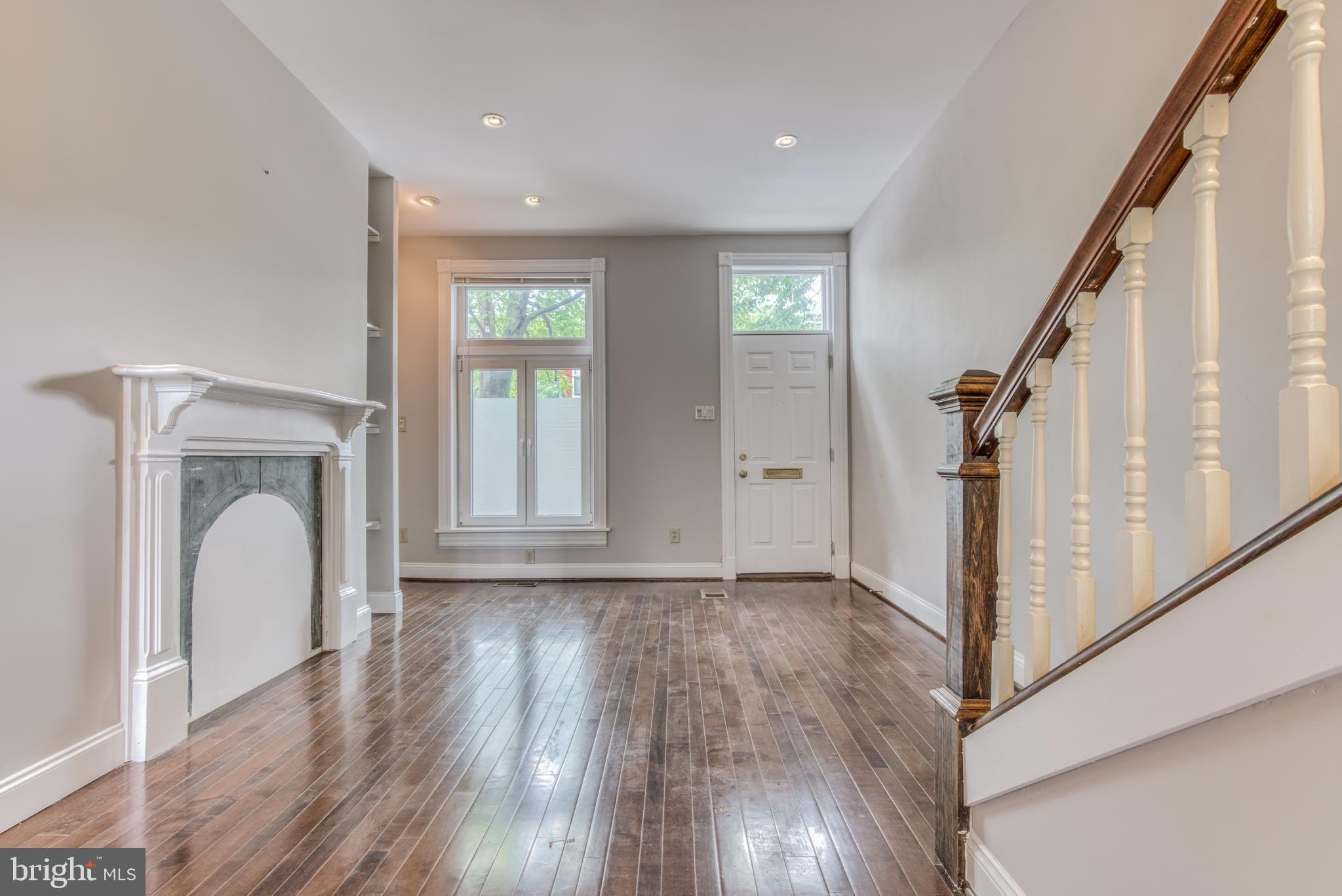 20 n collington ave, baltimore,  MD 21231