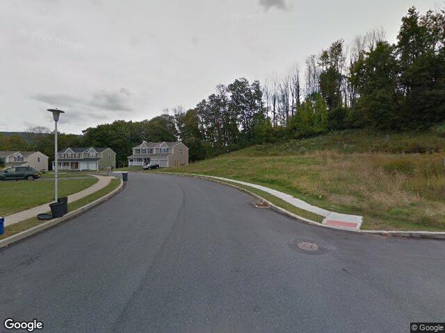 255 isabella court, reading,  PA 19605