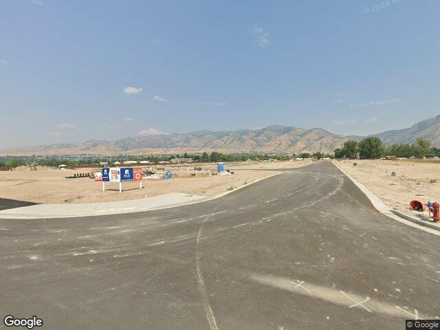 611 e 2450 n # 1
                                ,Unit # 1, logan,  UT 84341