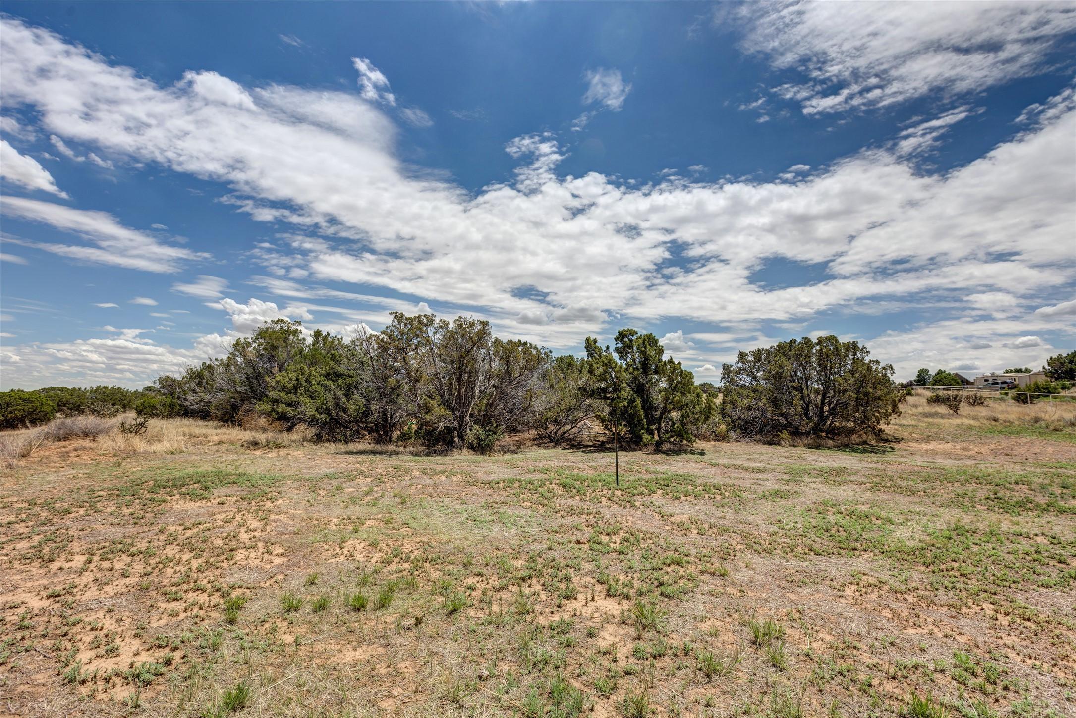 7 mimosa ct, edgewood,  NM 87015