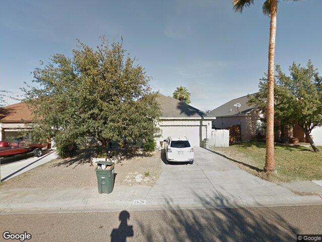 1820 arctic ct, laredo,  TX 78045