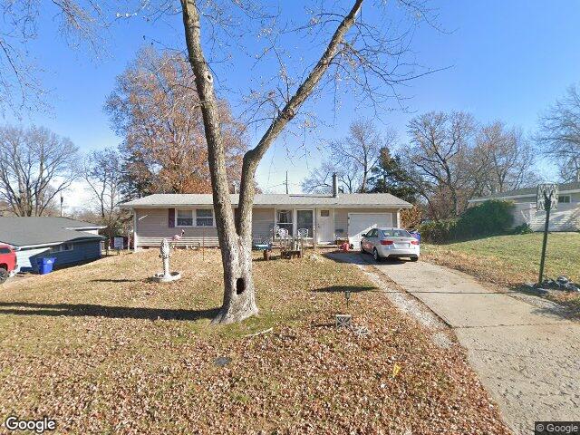 5613 n garfield ave, kansas city,  MO 64118