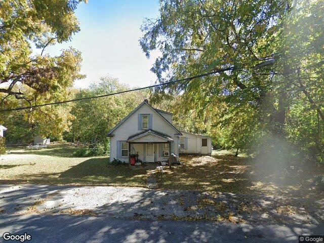2311 shawnee dr, kansas city,  KS 66106