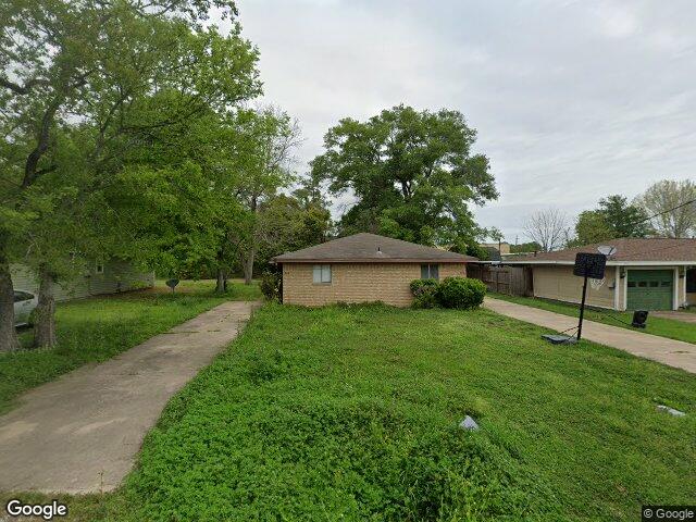 2112 houston st # 2114
                                ,Unit # 2114, west orange,  TX 77630