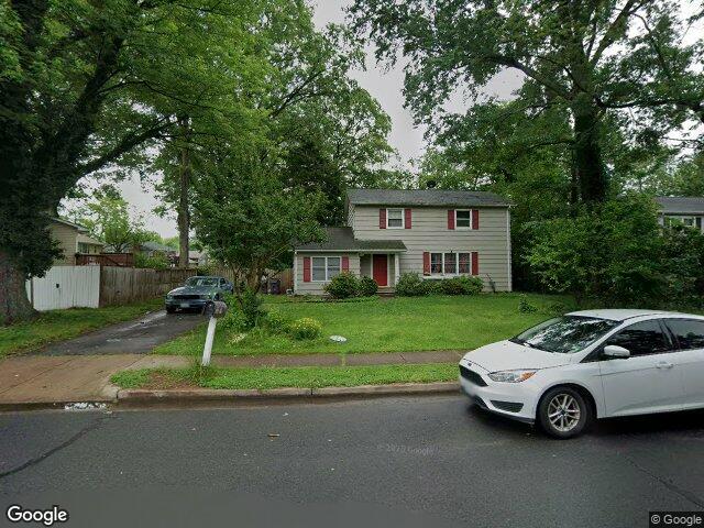 8819 cather ave, manassas,  VA 20110