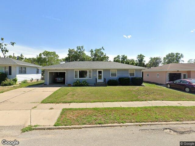2565 24th ave, marion,  IA 52302