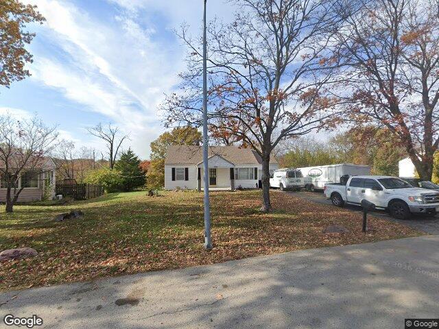 6012 n lenox ave, kansas city,  MO 64151