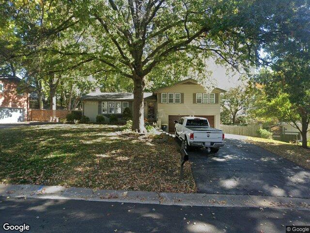 23 nw 39th st, kansas city,  MO 64116