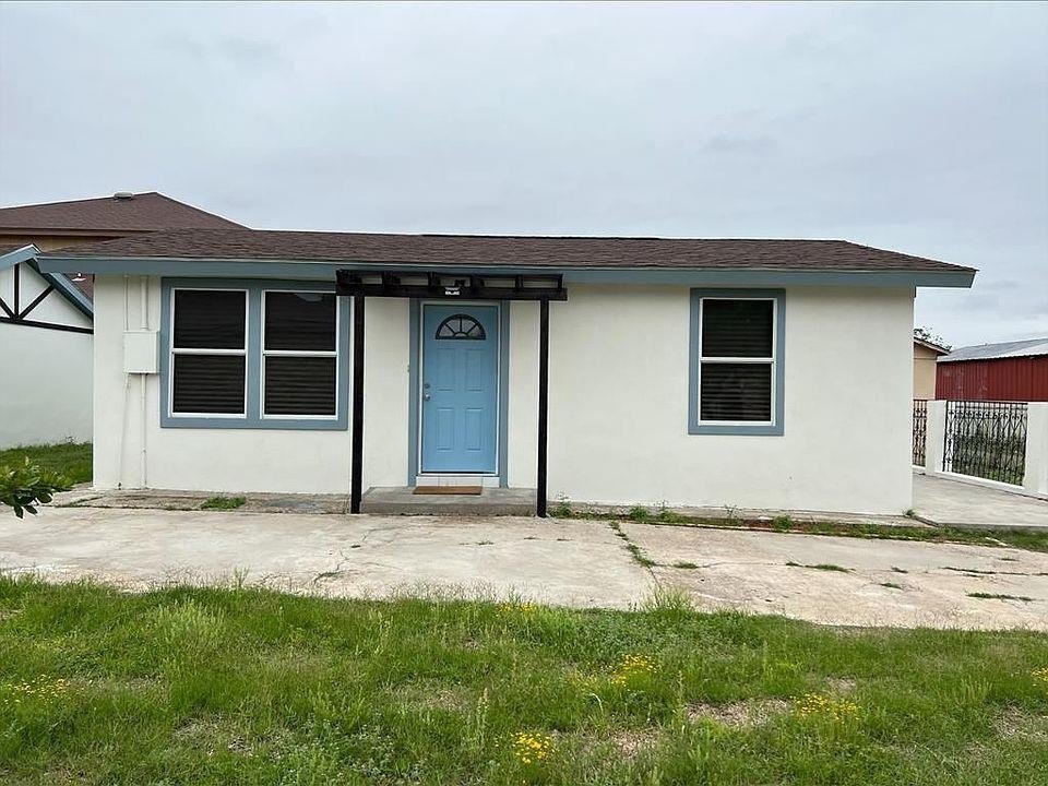 eagle pass,  TX 78852