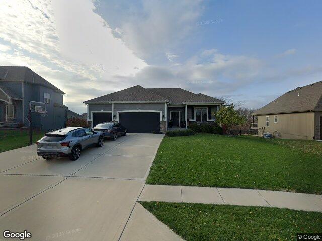 701 indian trail ct, smithville,  MO 64089