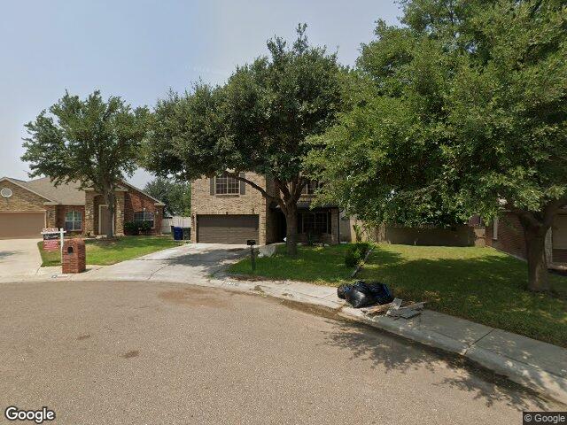 10604 patron loop, laredo,  TX 78045