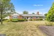 24 school ln, penns grove,  NJ 08069