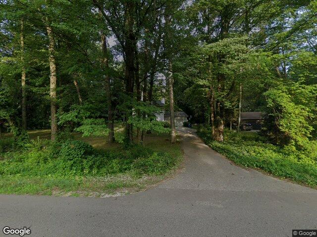 46574 33rd st, paw paw,  MI 49079